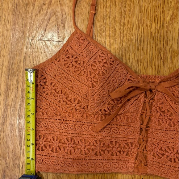 American Rag knitted cropped halter top size small - Picture 12 of 12